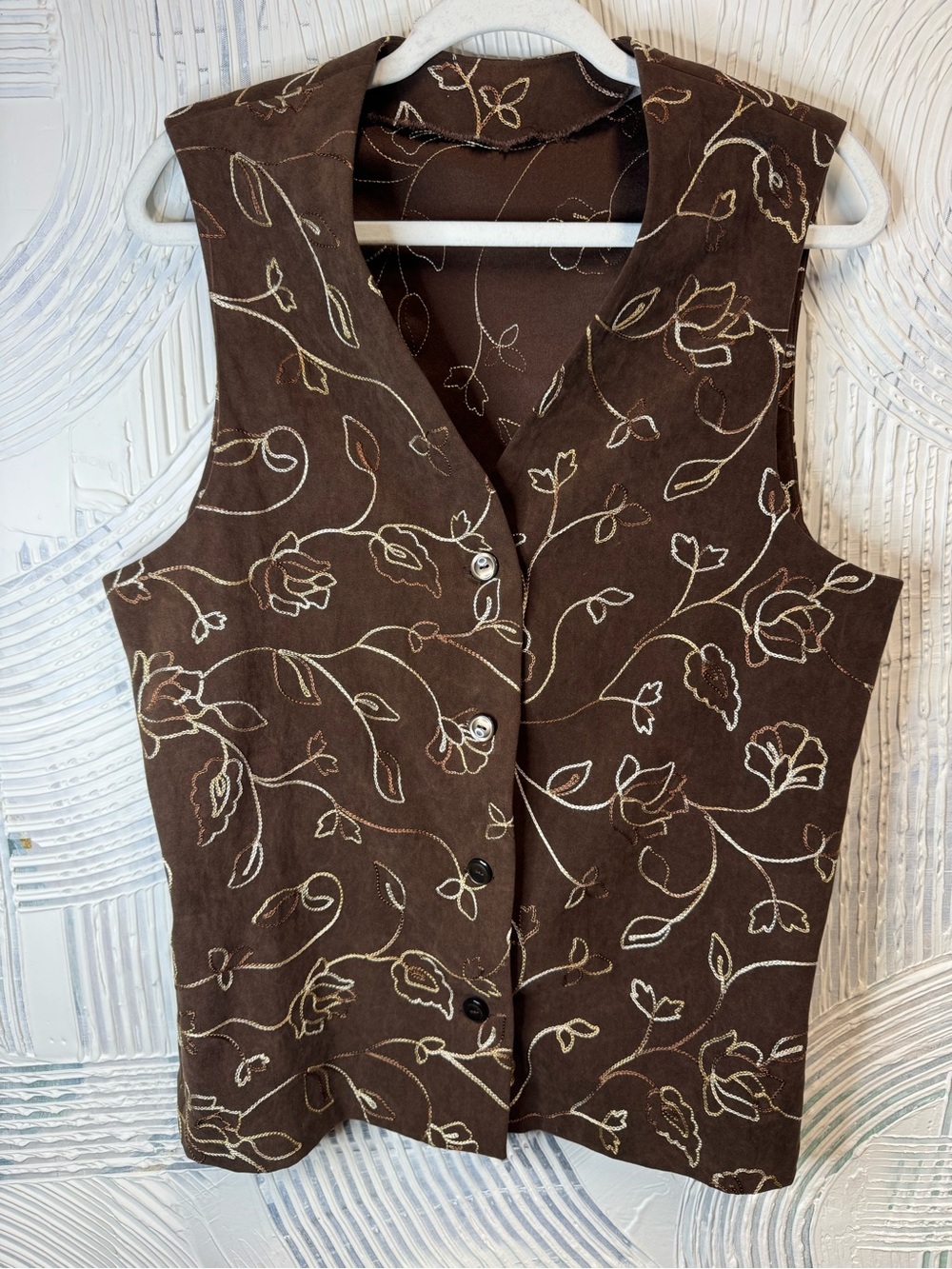 Unlisted vintage Y2K Brown Floral Embroidered Button-Front Faux Suede Vest N0560